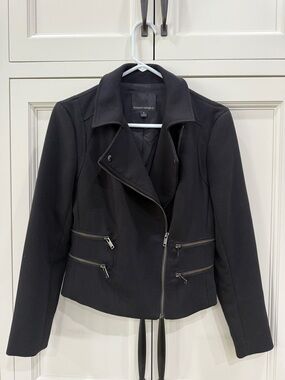 Banana Republic Black Cropped  Moto Jacket with asymmetrical zip front women’s 6